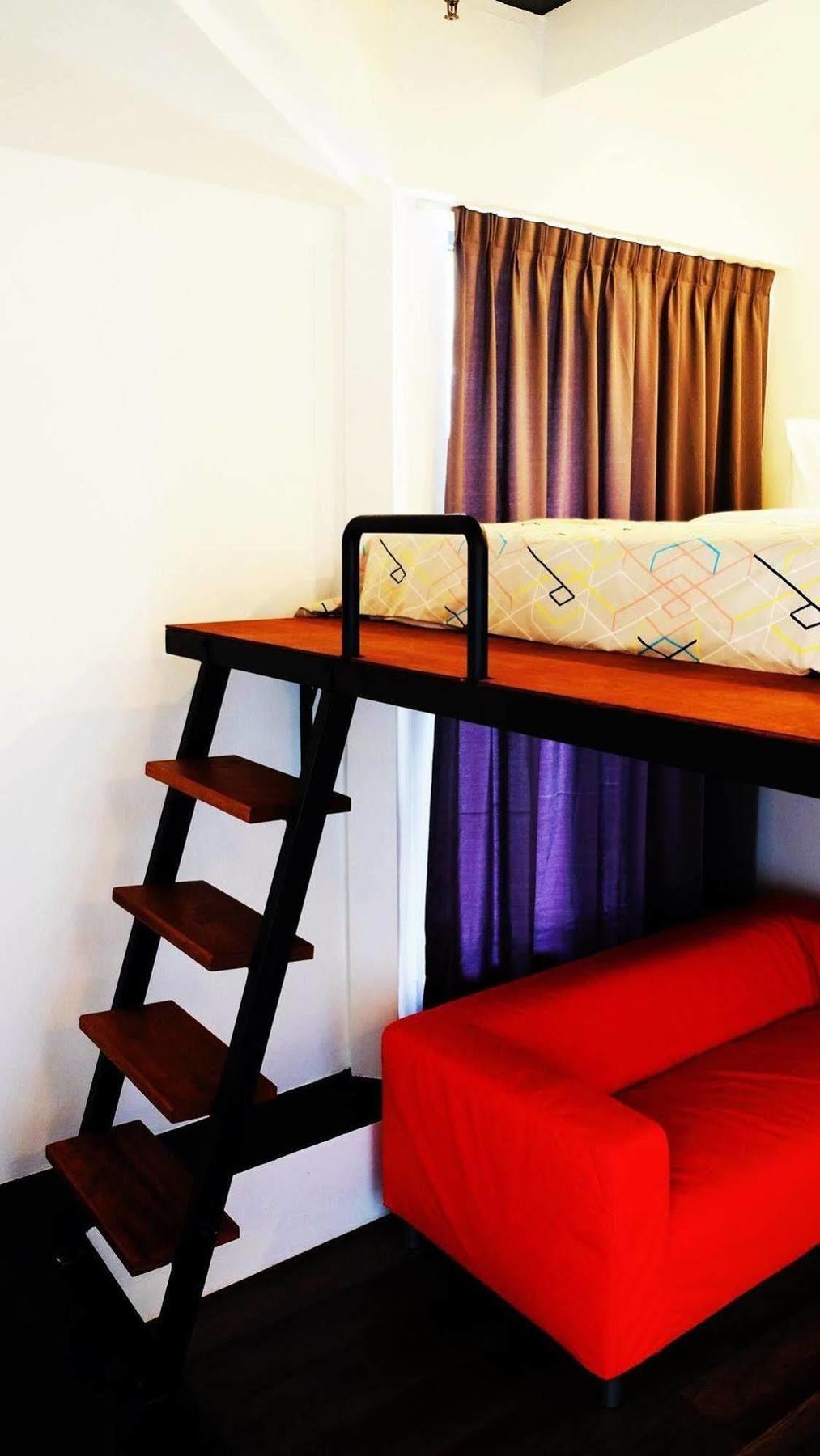 באטו פרינג'י Roomies Suites מראה חיצוני תמונה